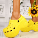 Cape Robbin Gardener Platform Clog