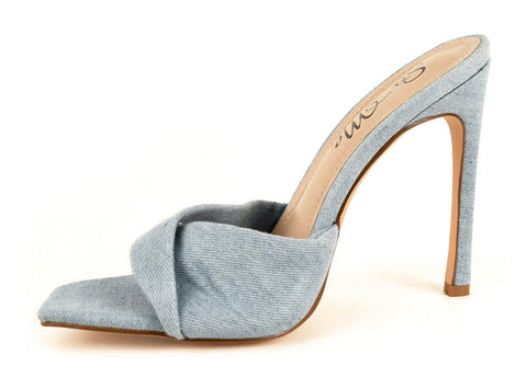 Tarah Heels